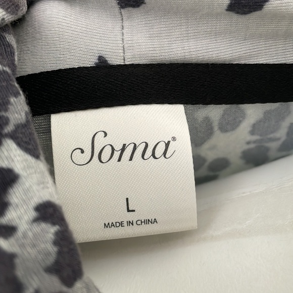 Soma jersey funnel neck burnout leopard tunic - Picture 6 of 10